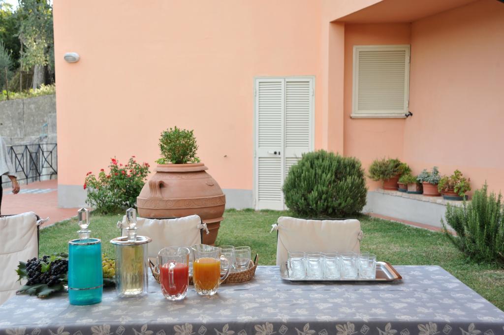 Albergo Villa Cristina Σπολέτο Εξωτερικό φωτογραφία