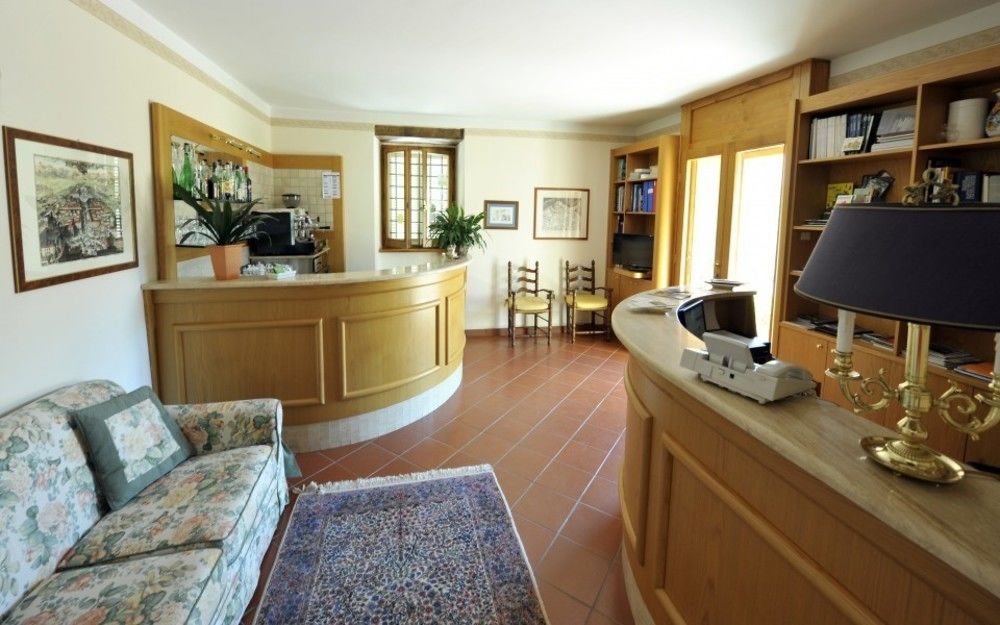 Albergo Villa Cristina Σπολέτο Εξωτερικό φωτογραφία